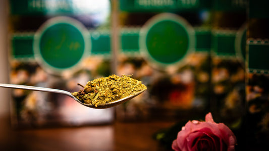 Beneficiile Ceaiului de Slǎbit Zein Herbal Tea